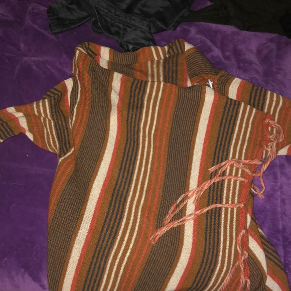 Sweater - Picture 2 of 2